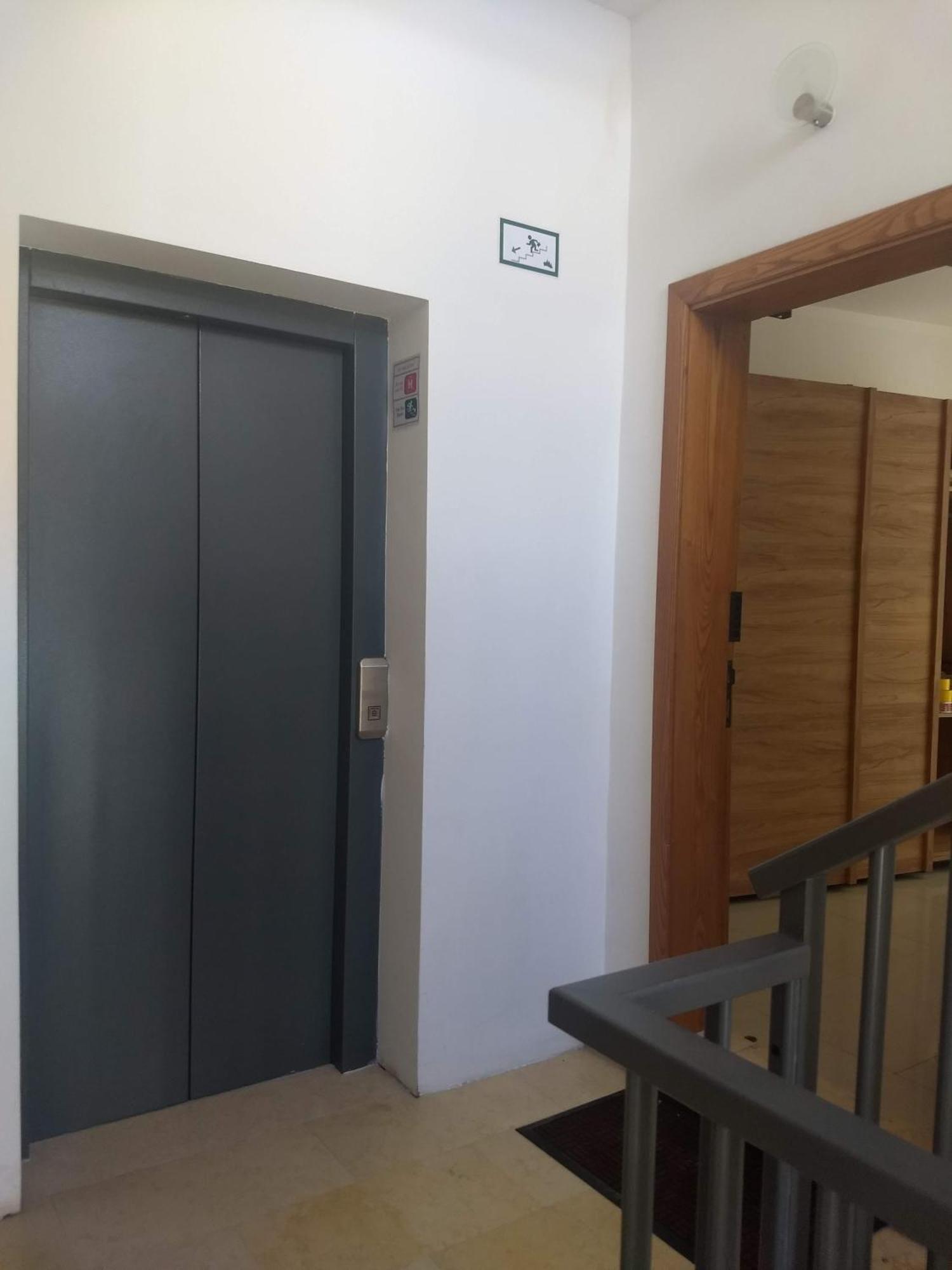 Confortable And Quiet Apartment In St. Julian San Ġiljan Exterior foto