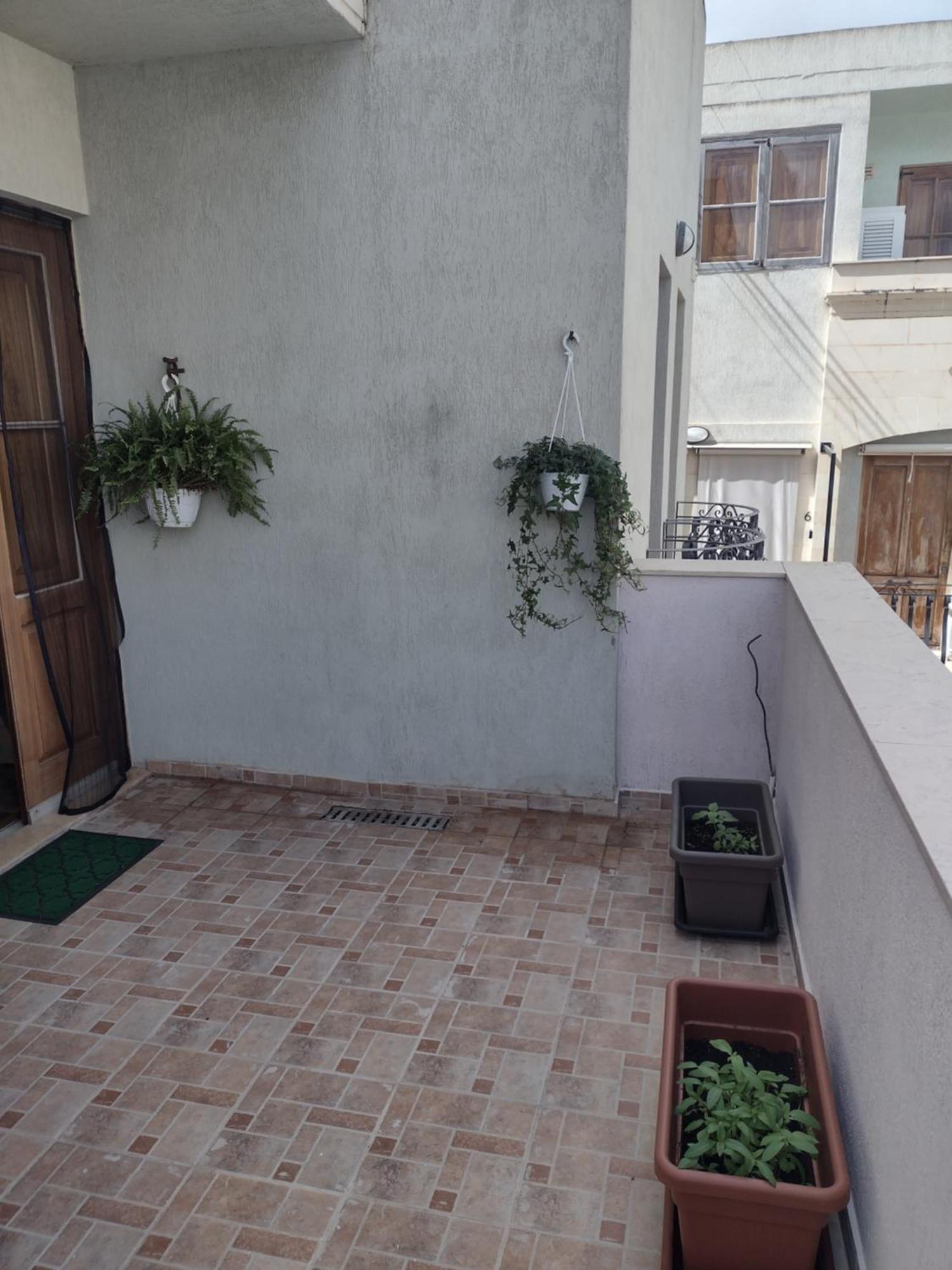 Confortable And Quiet Apartment In St. Julian San Ġiljan Zimmer foto